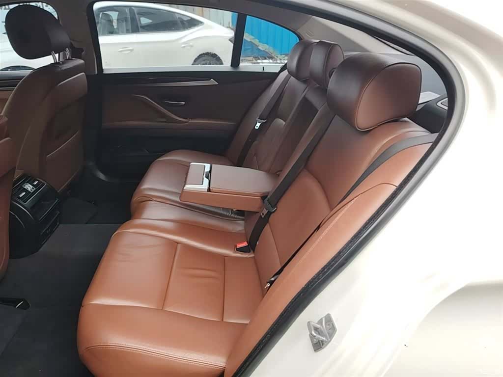 BMW 5 Series, 2015 17