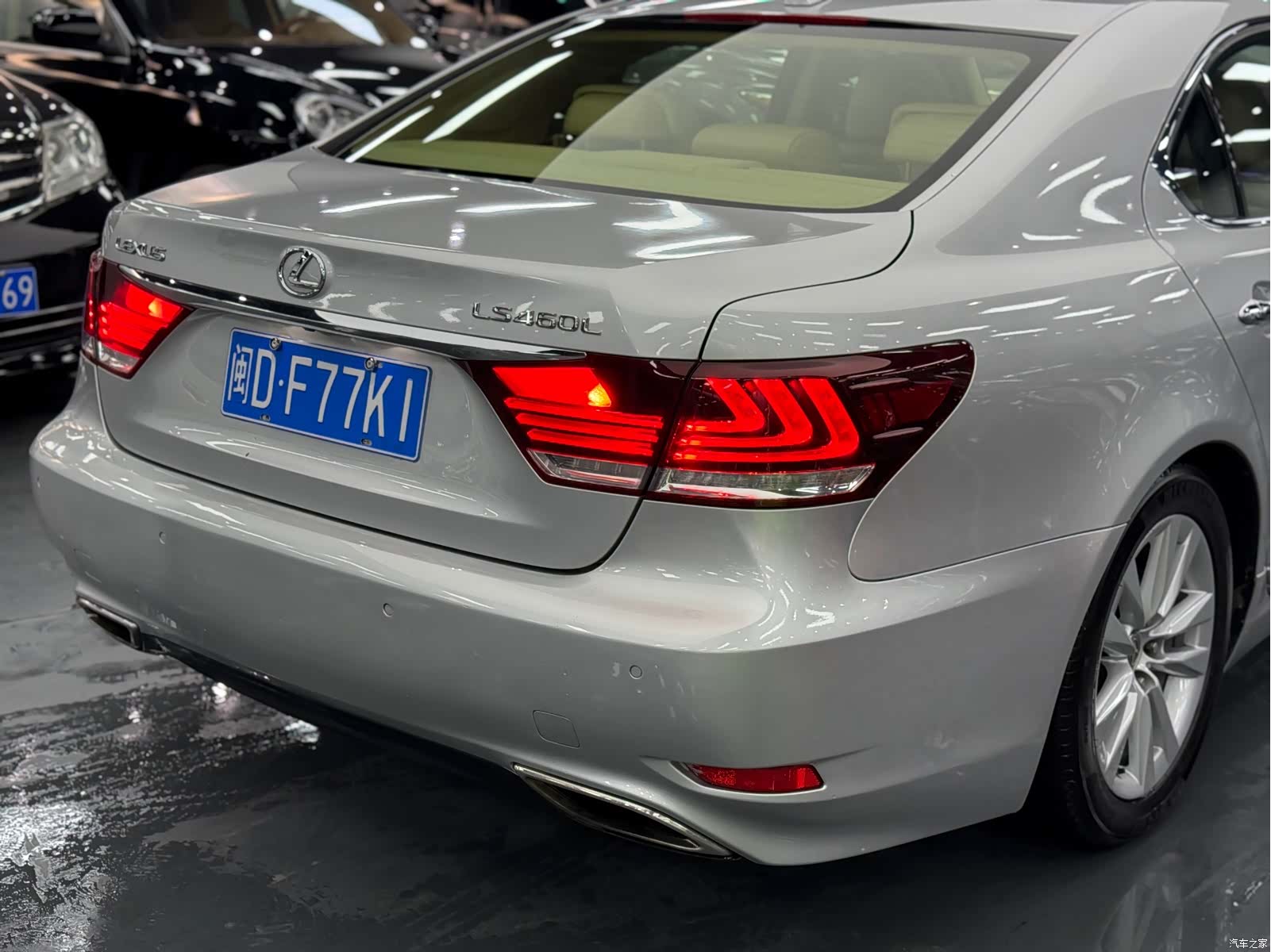 Lexus LS, 2013 11