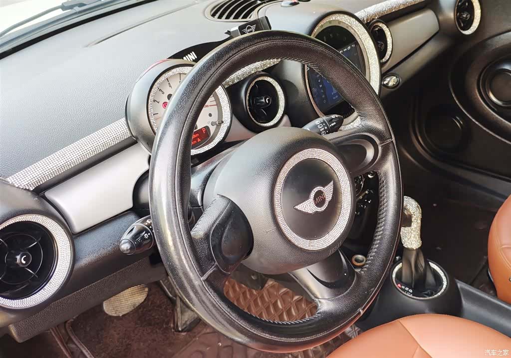 Mini ONE, 2013 10