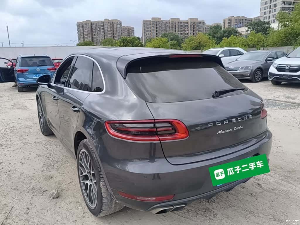 Porsche Macan, 2018 все фото