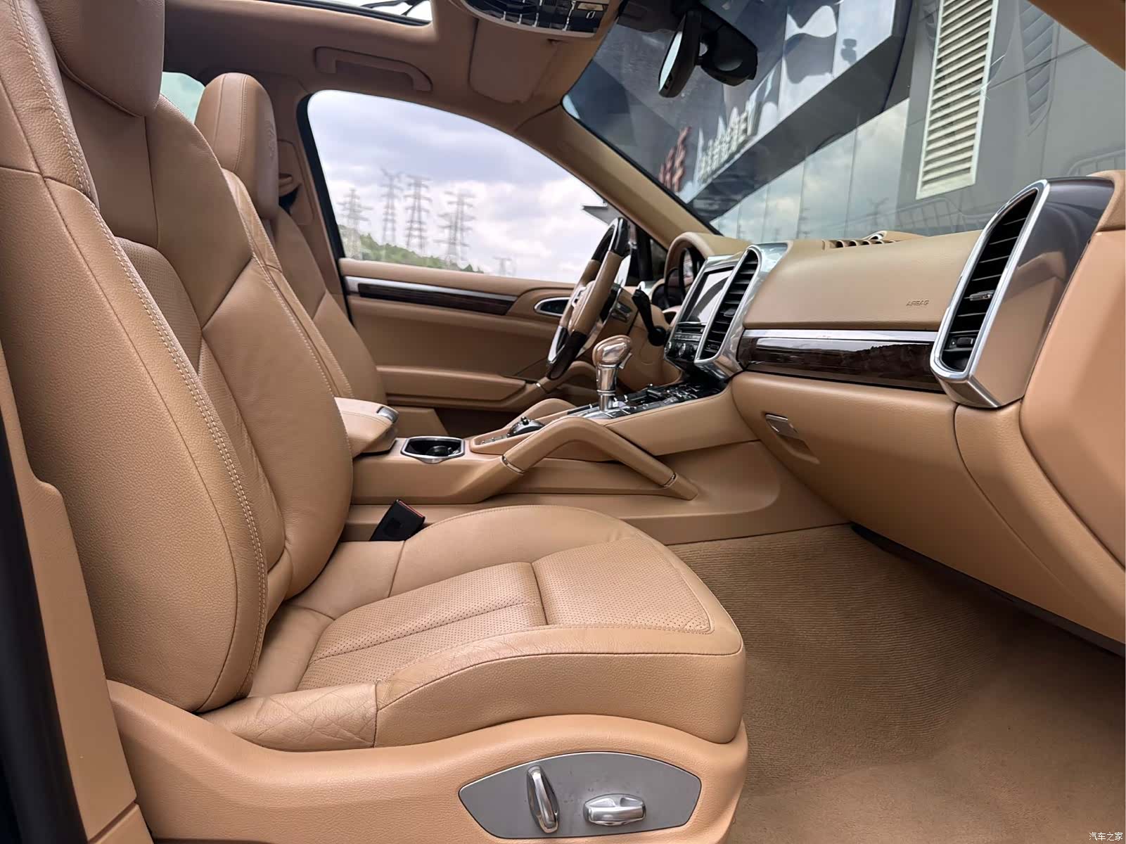 Porsche Cayenne, 2015 16