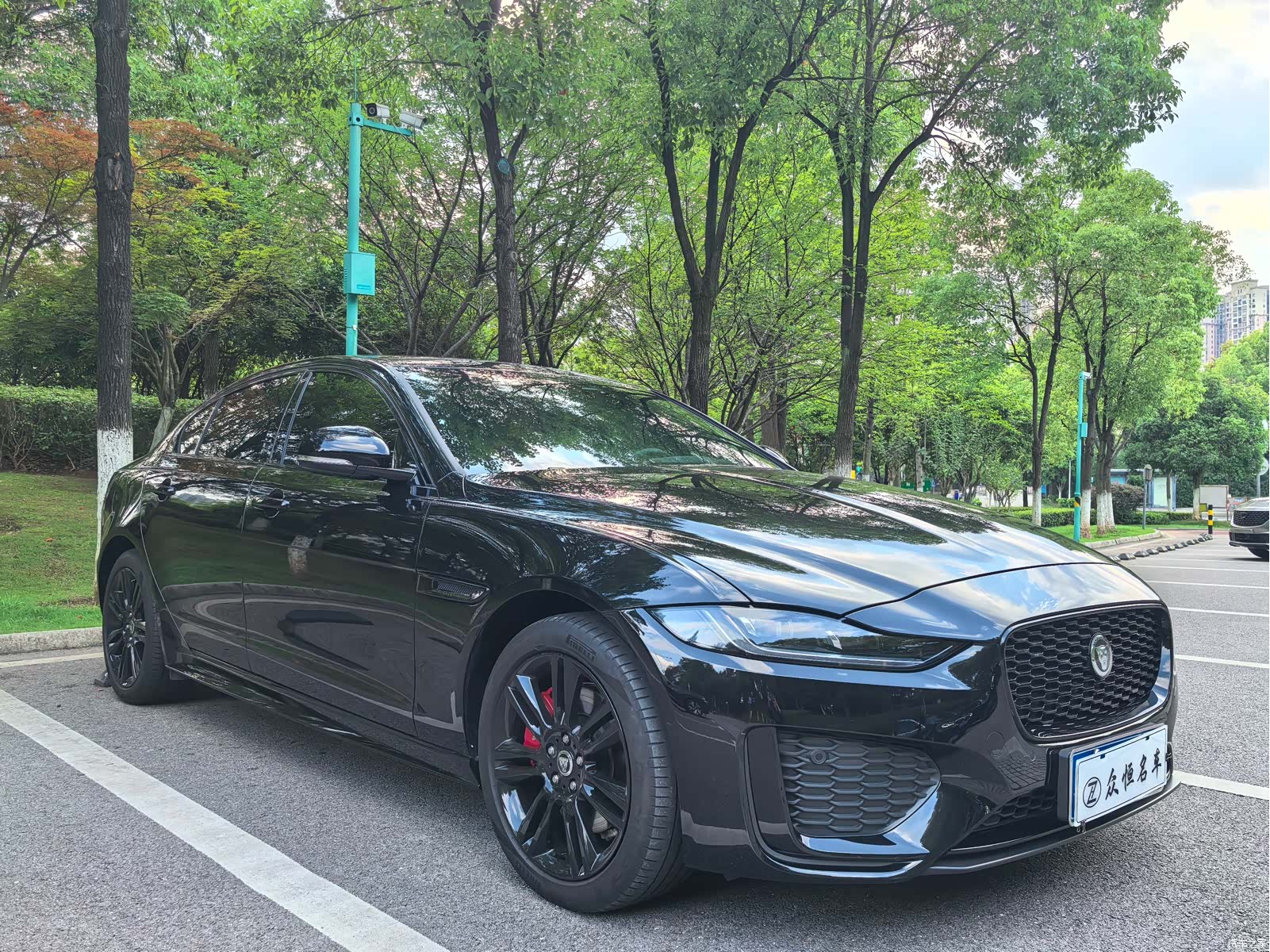 Land Rover XEL, 2025 3