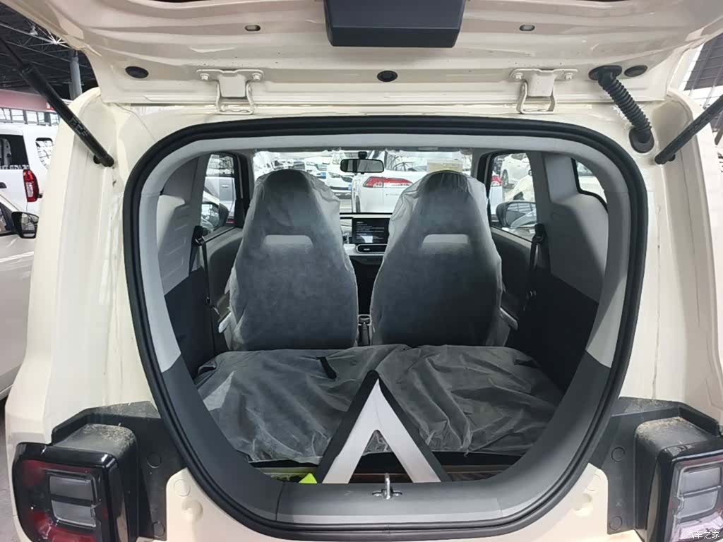 Geely Panda, 2026 19
