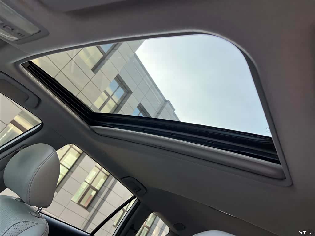 Toyota RAV4, 2011 14