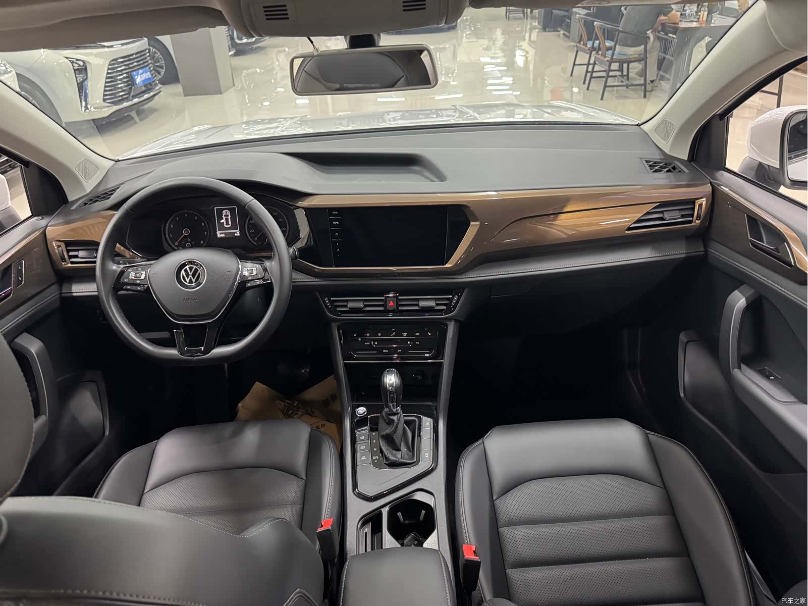 Volkswagen Tharu, 2022 6