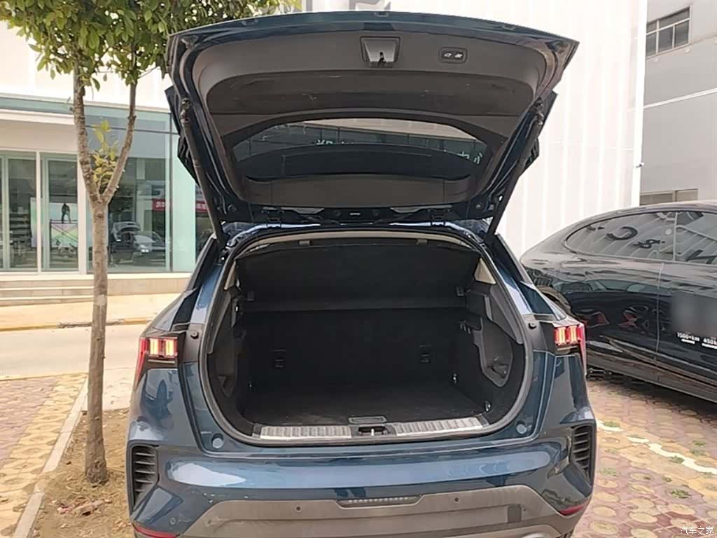Lynk & Co 02, 2021 19