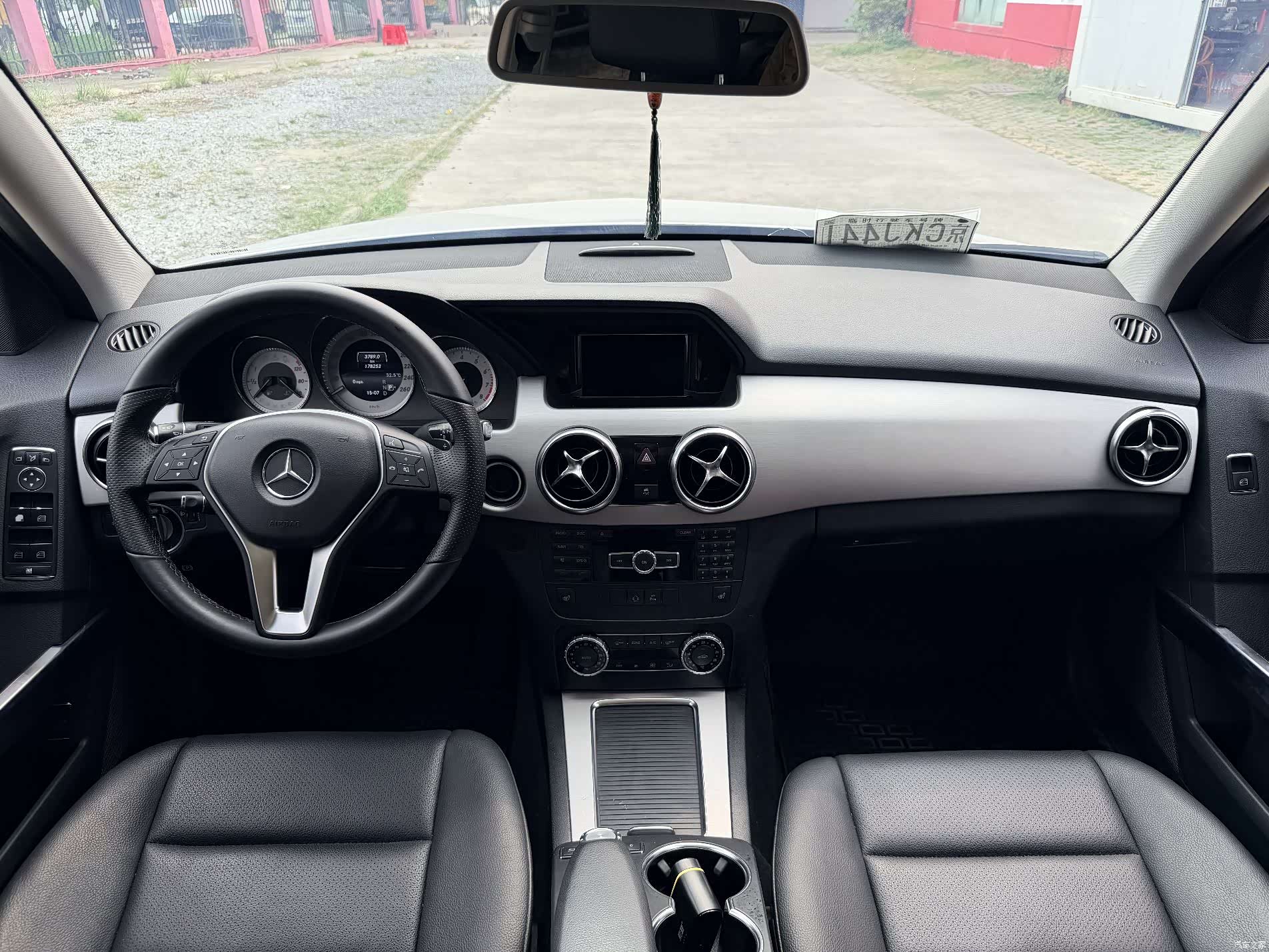 Mercedes-Benz GLK-Class, 2014 13