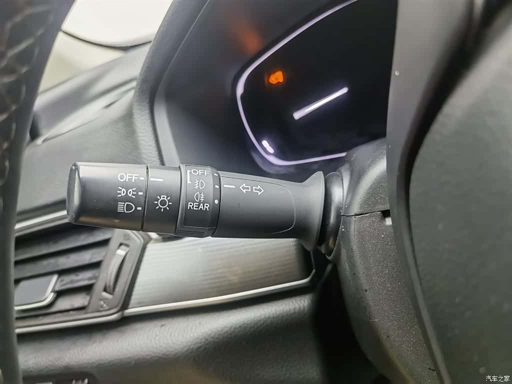 Honda Accord, 2018 21