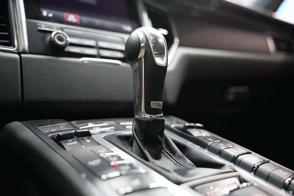 Porsche Macan, 2017 9