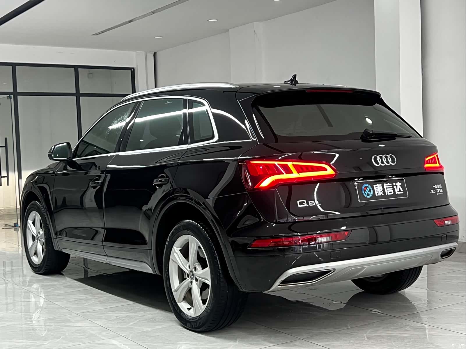 Audi Q5L, 2019 9