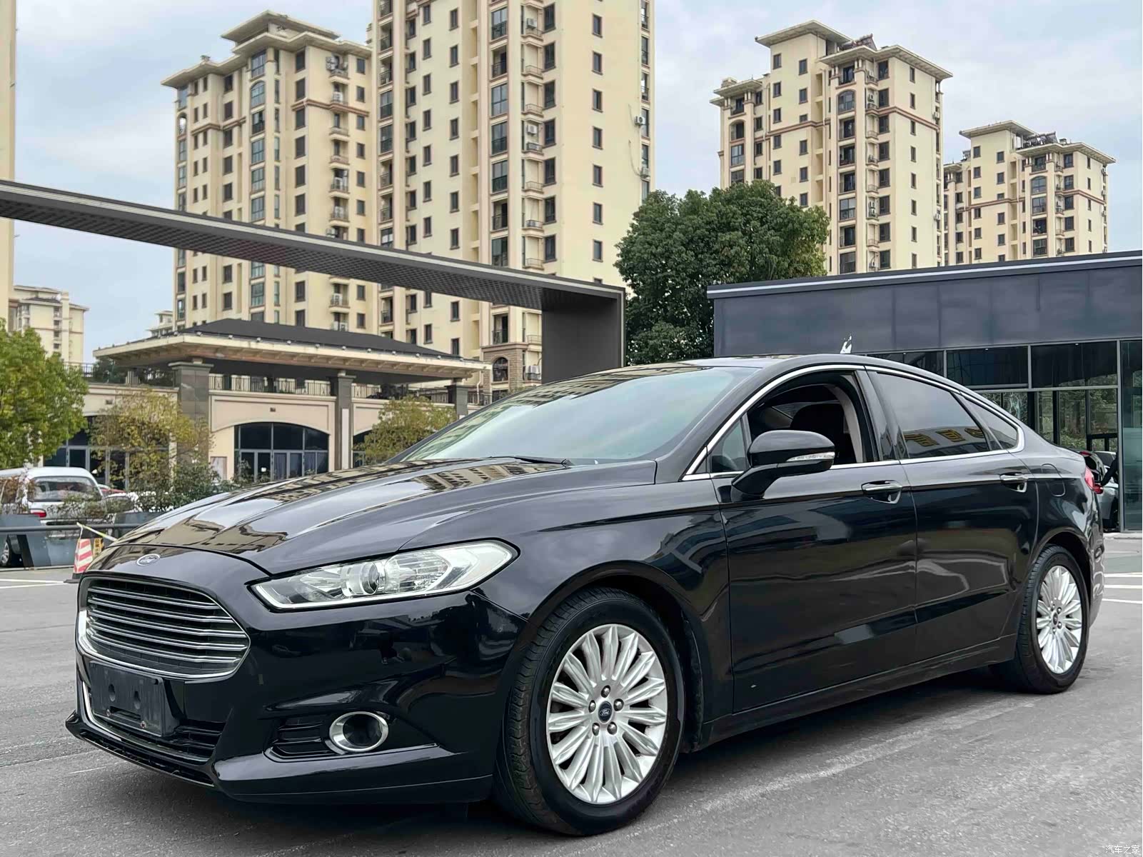 Ford Mondeo, 2015 1