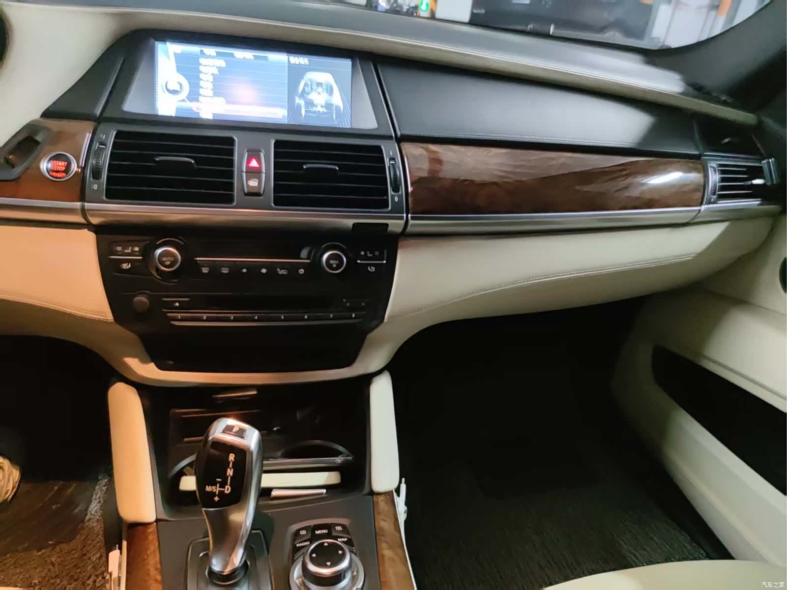 BMW X6, 2011 11