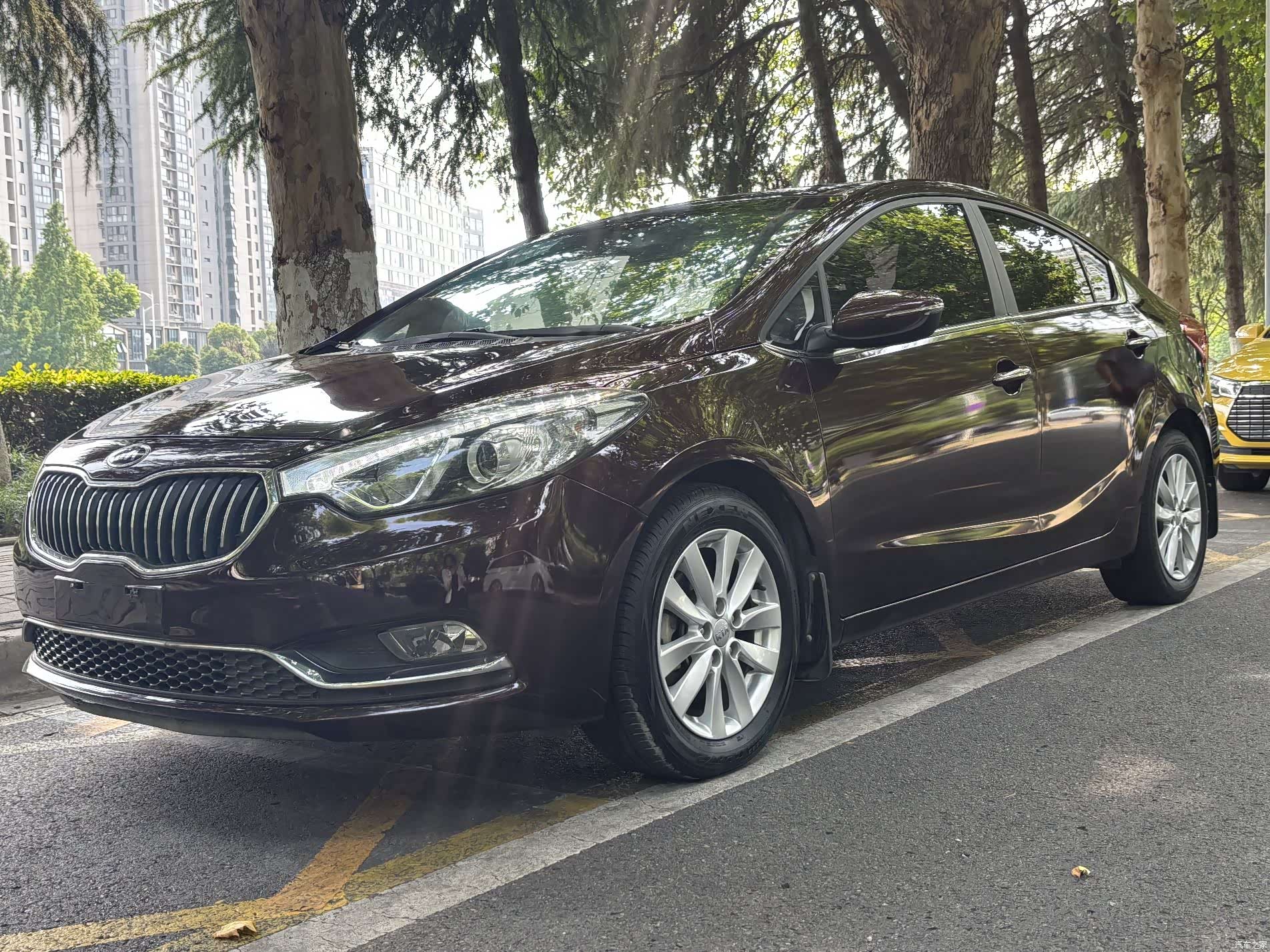 Kia K3, 2013 1