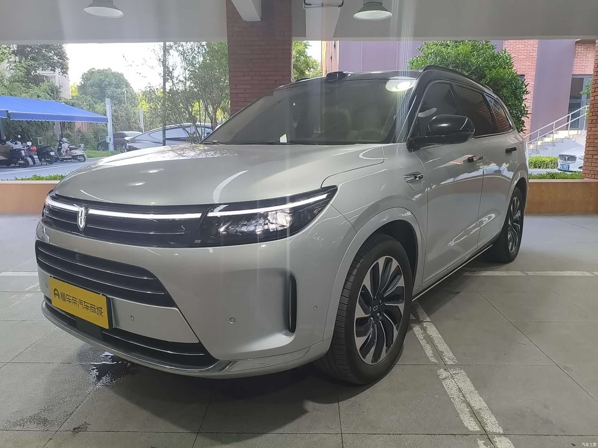AITO M7, 2024 1