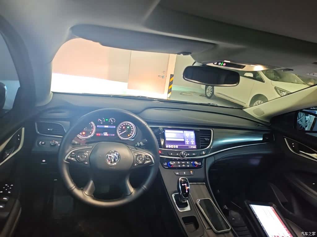 Buick LaCrosse, 2022 10