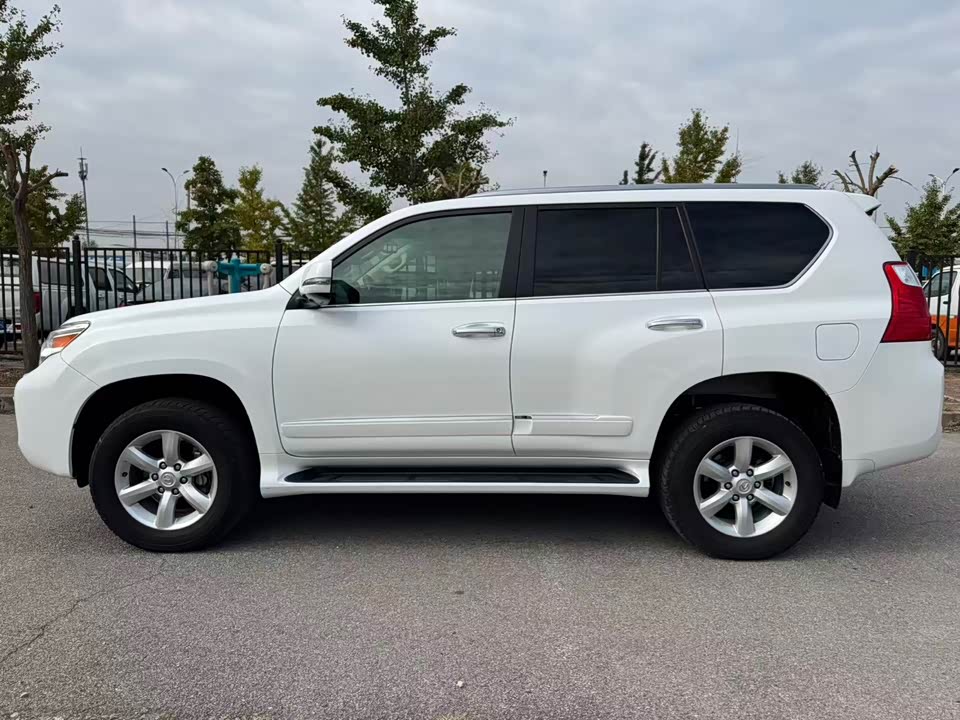 Lexus GX