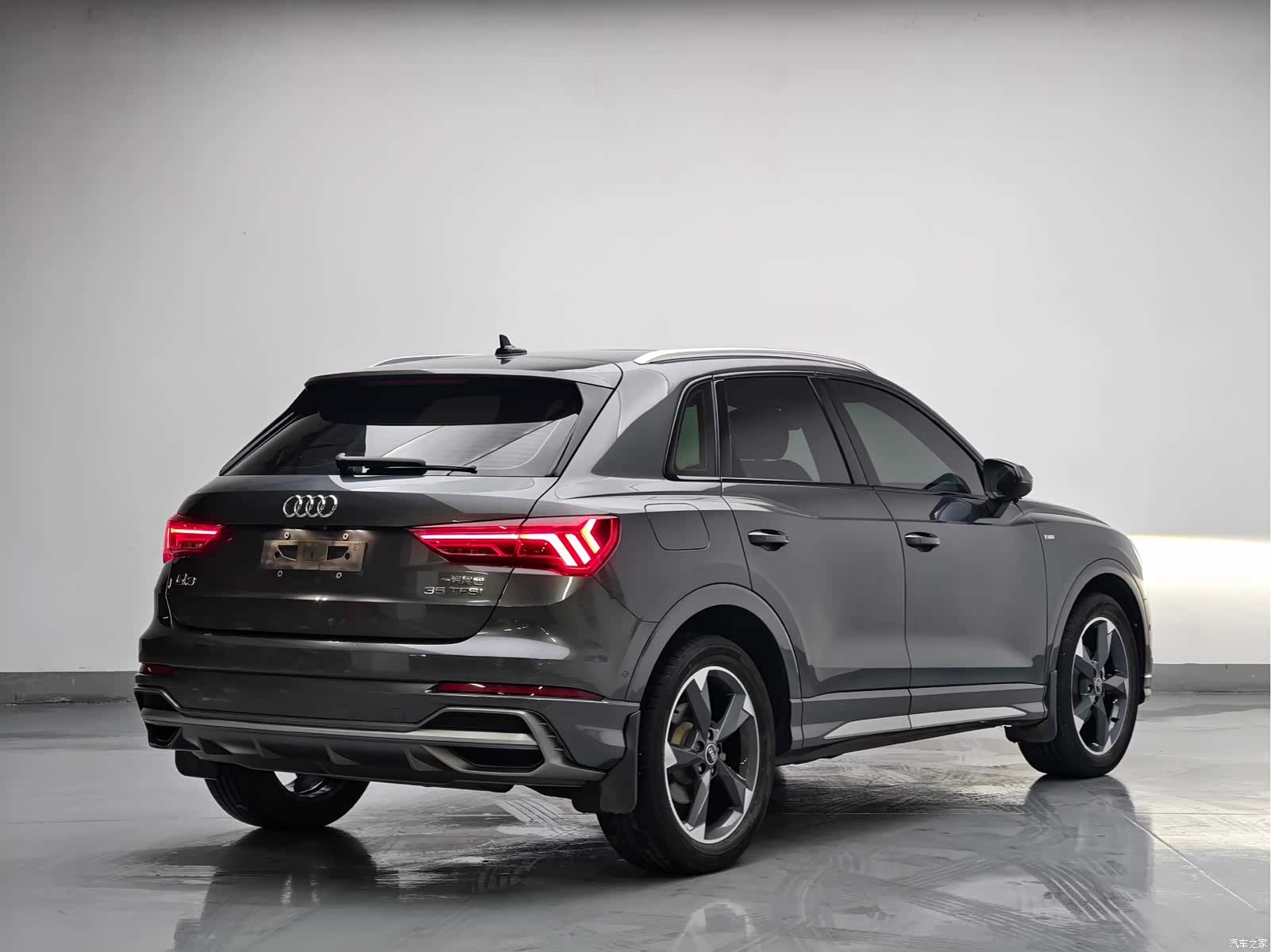 Audi Q3, 2023 все фото