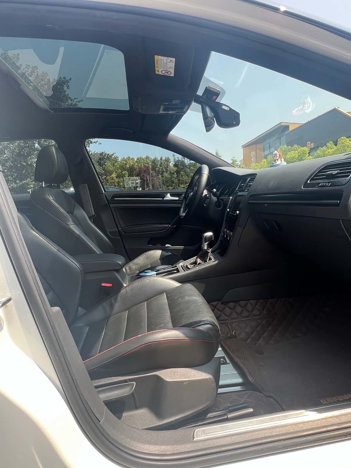 Volkswagen Golf, 2016 6