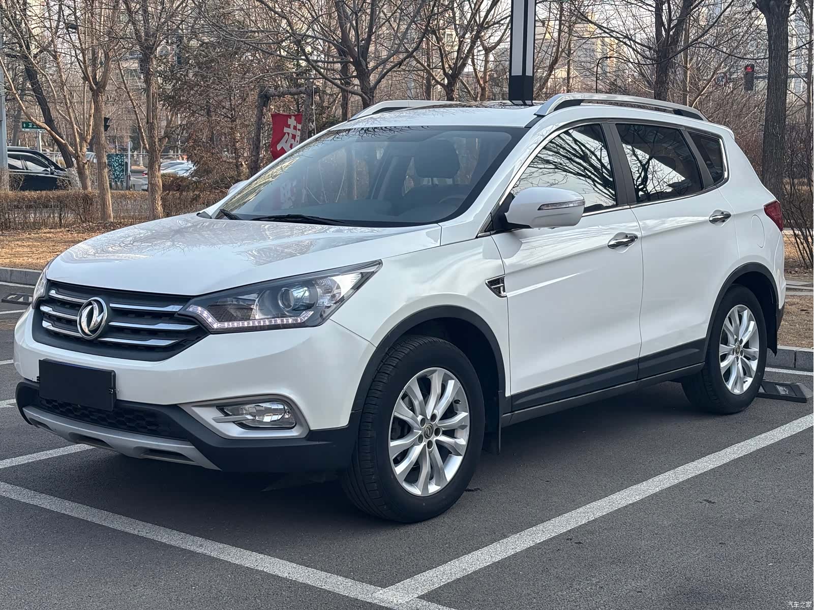 DongFeng AX7, 2014 1