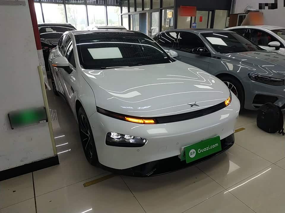 XPENG P7
