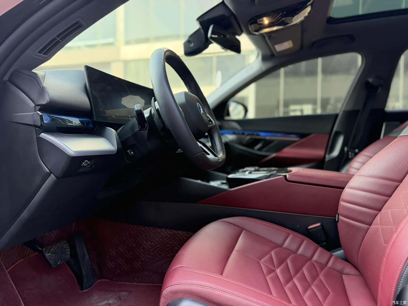 BMW i5, 2025 10