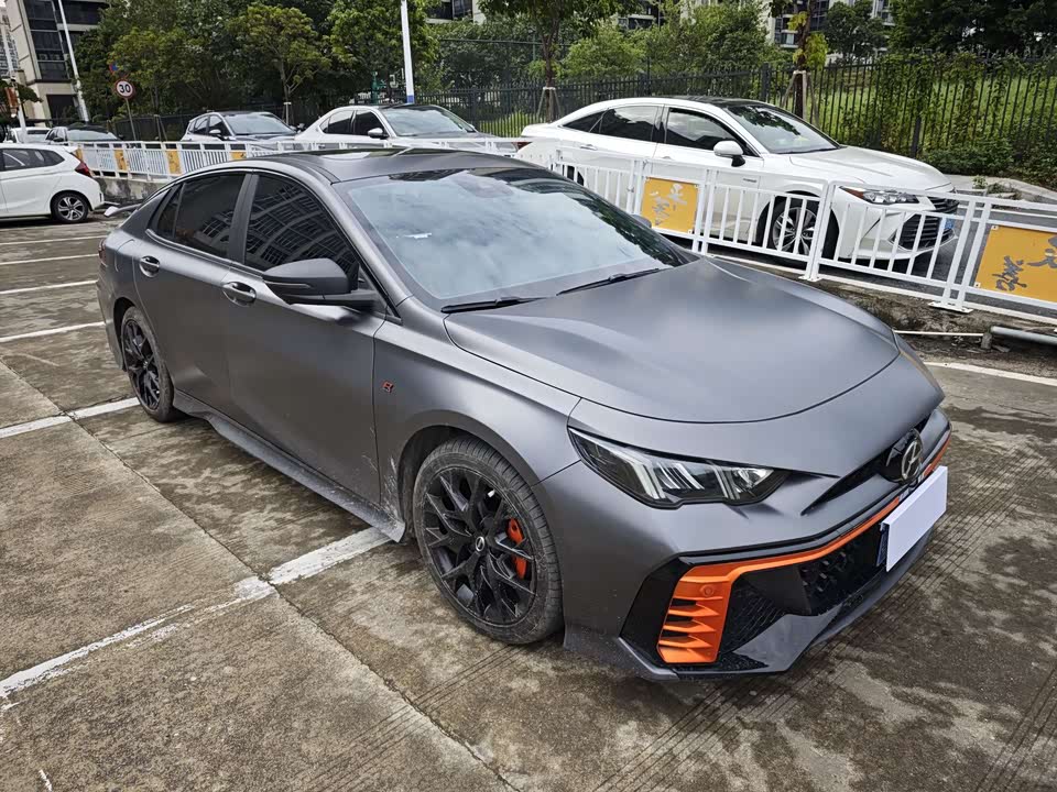 Trumpchi Shadow Leopard