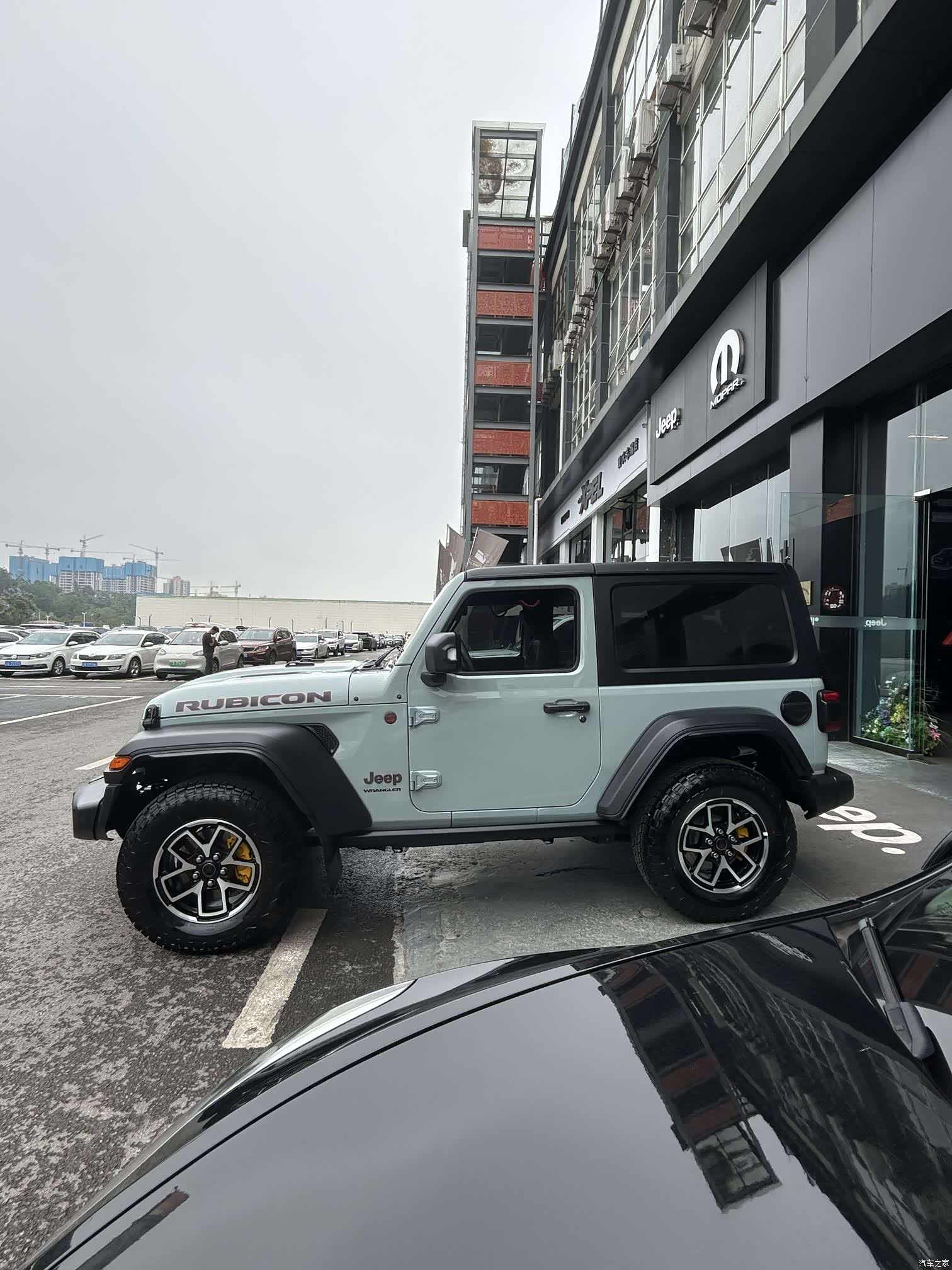 Jeep Wrangler, 2024 4