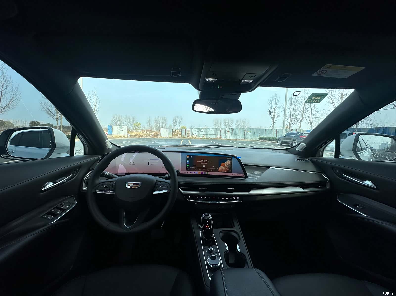 Cadillac XT4, 2025 все фото