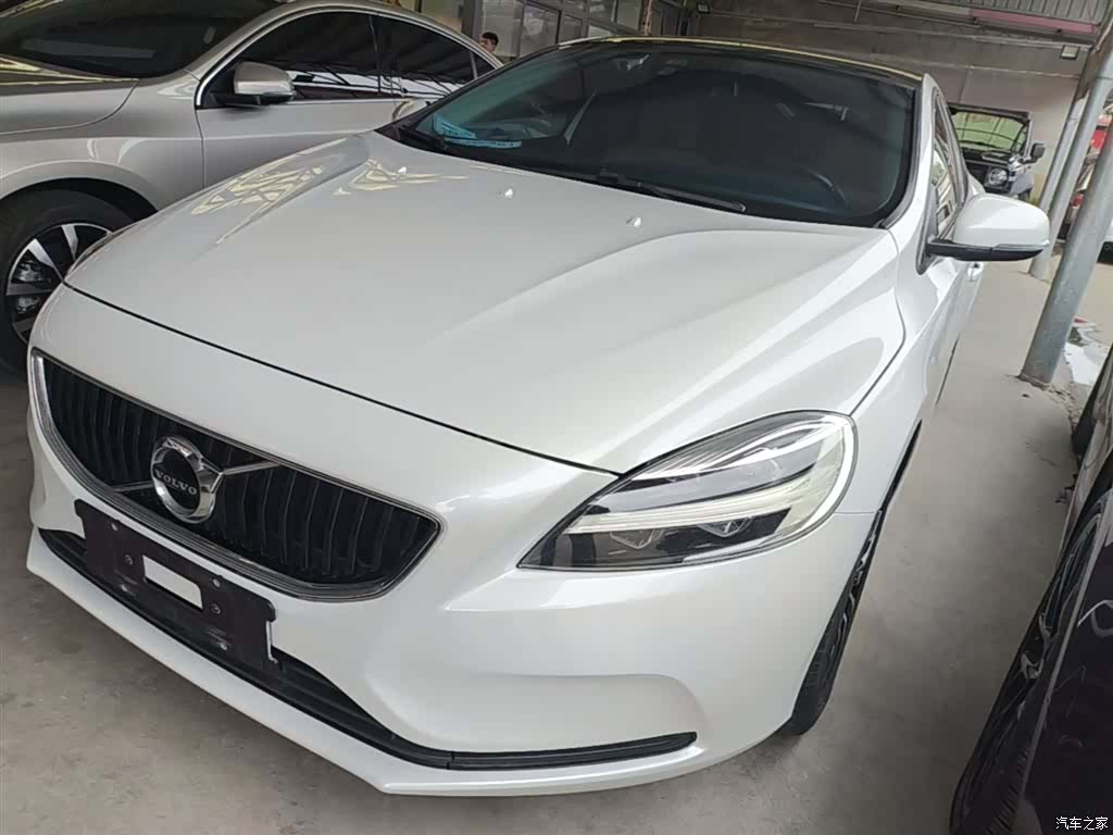 Volvo V40, 2019 2