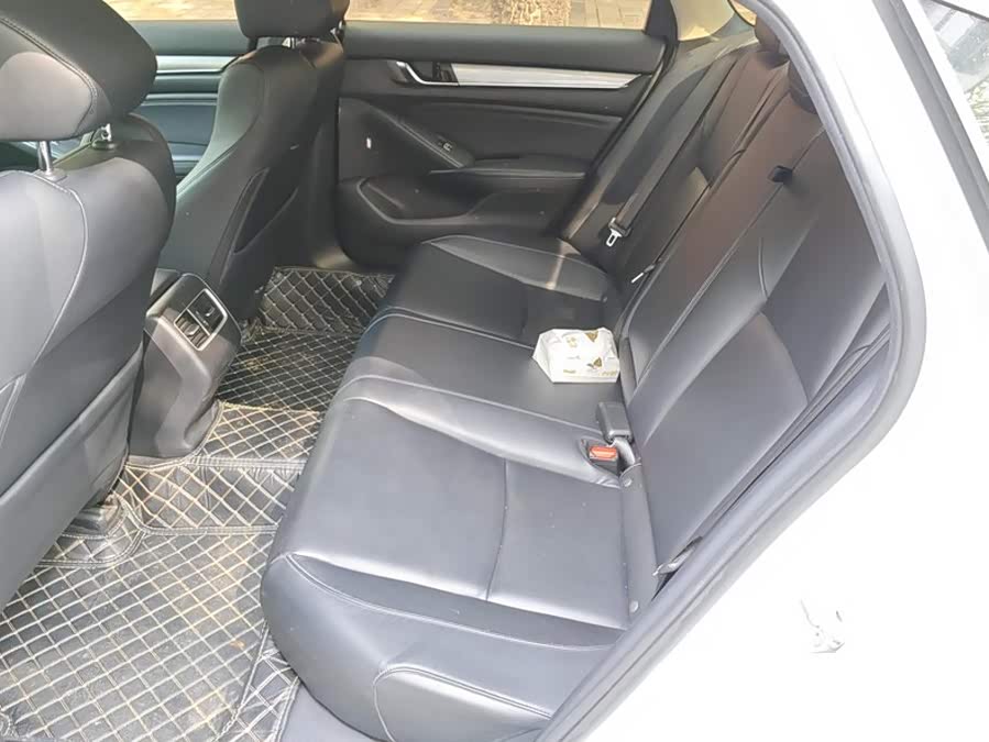 Honda Accord 2021, фото 11
