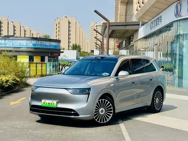 AITO M8 2025 — купить из Китая под заказ