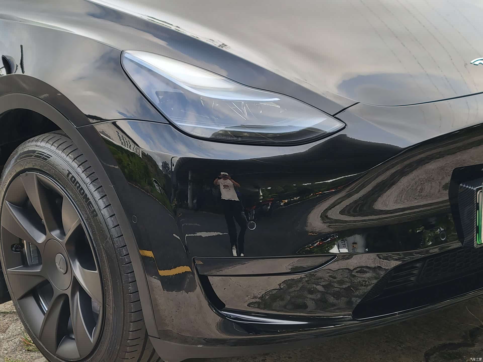 Tesla Model Y, 2023 6