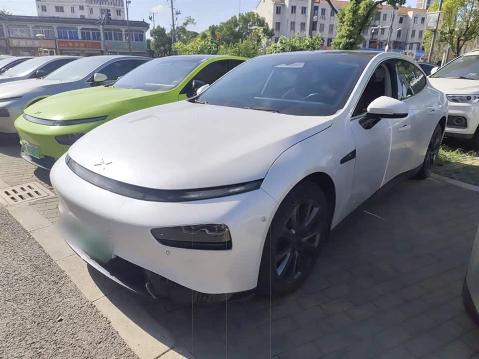XPENG P7