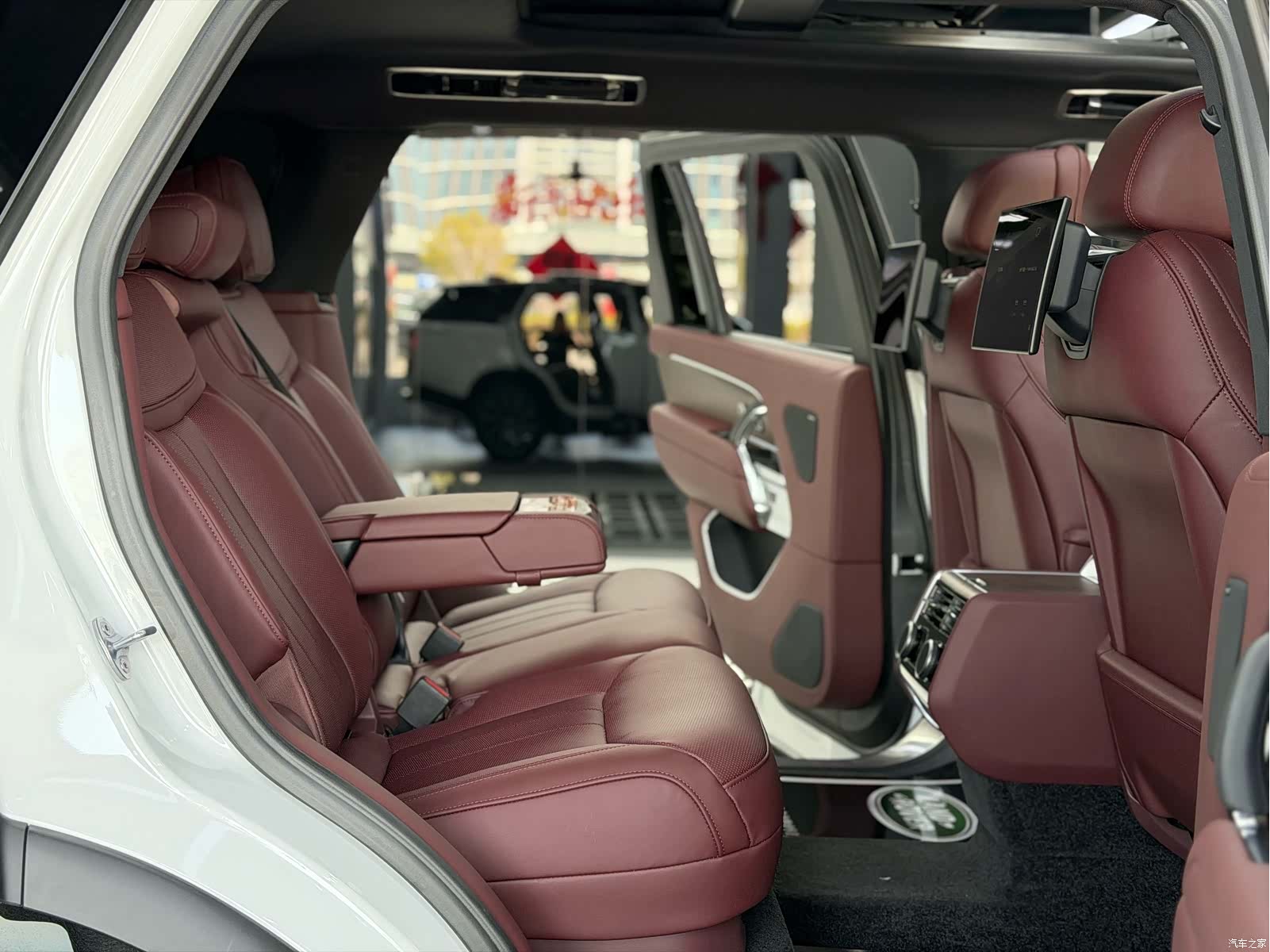 Land Rover Range Rover, 2023 16