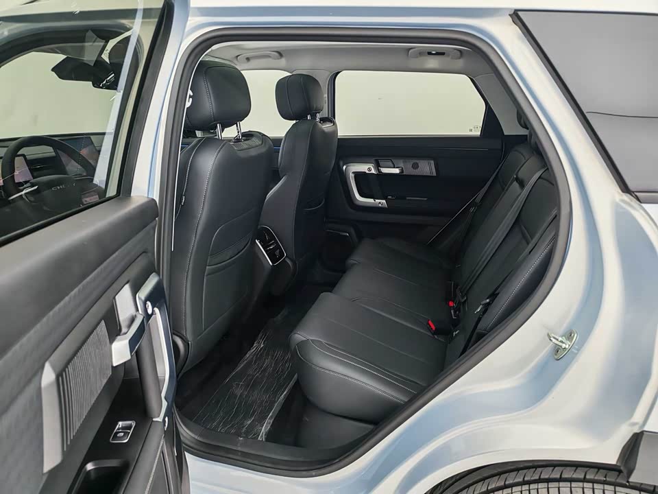 Chery Explore 06 C-DM