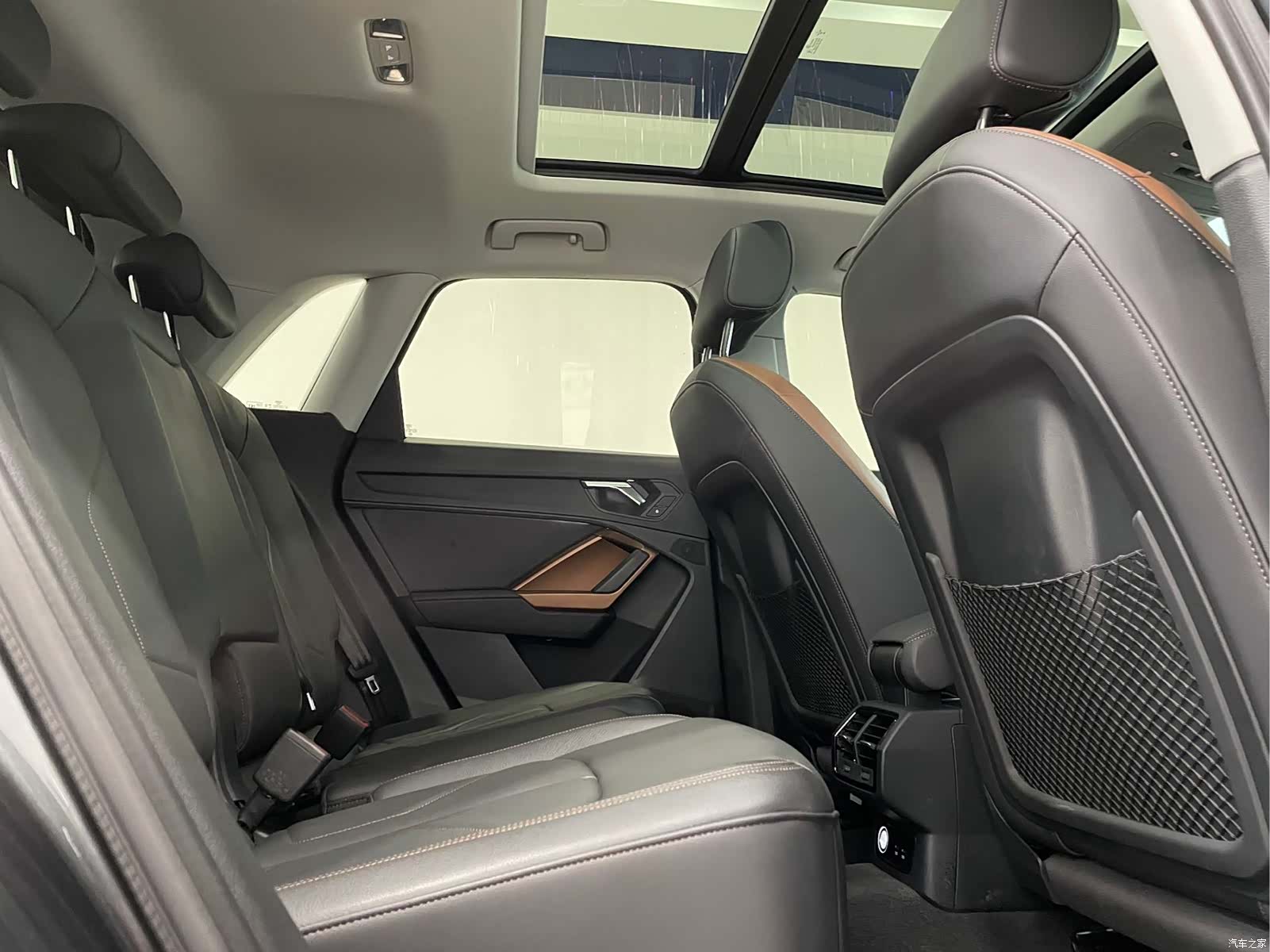 Audi Q3, 2022 14