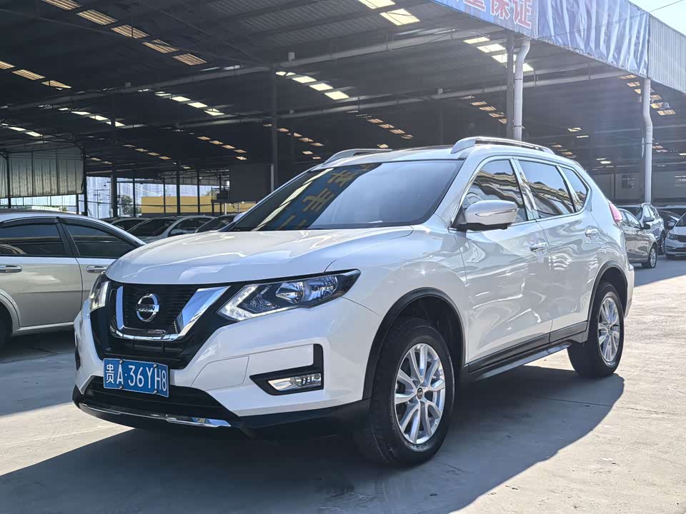 Nissan Qijun