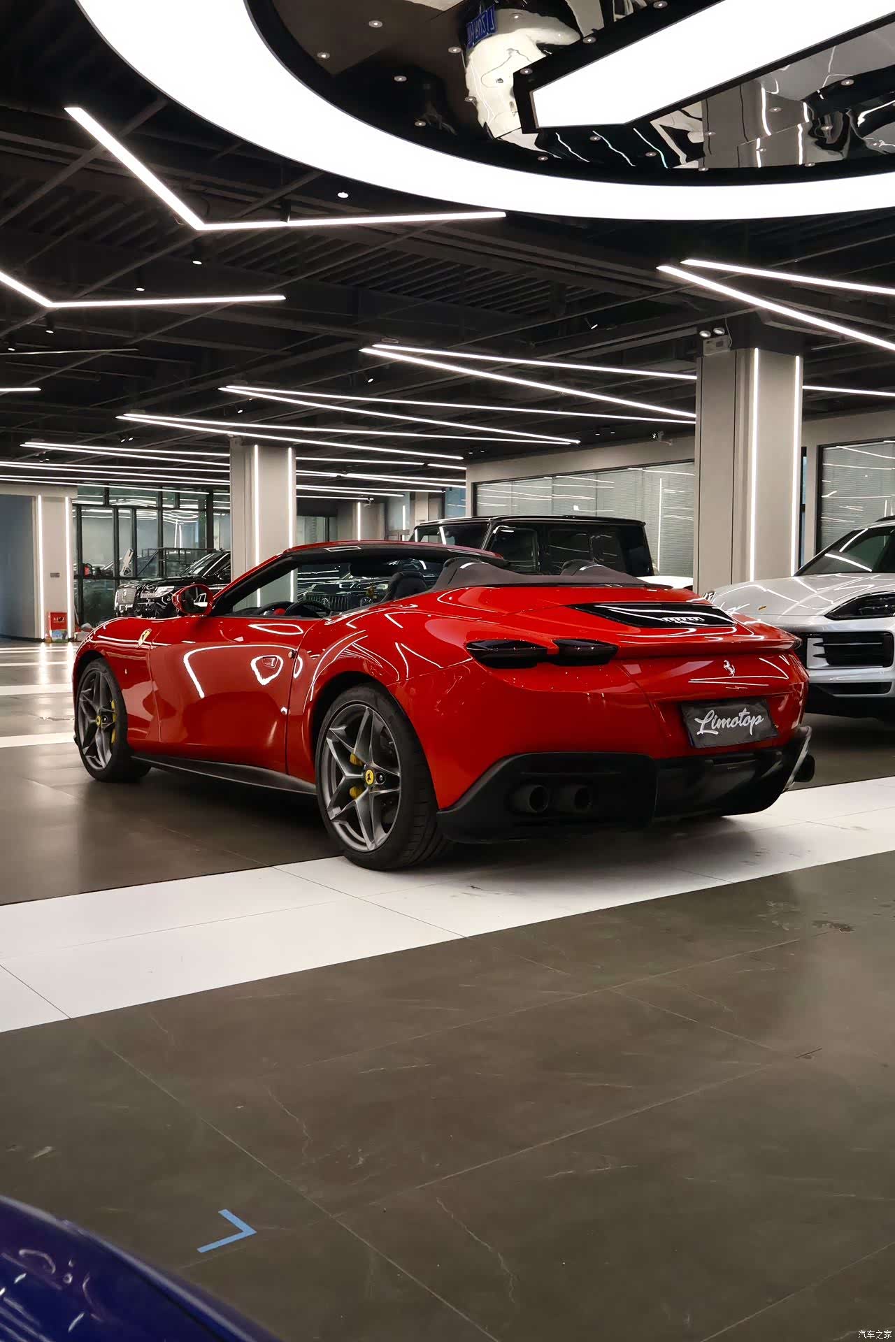 Ferrari Roma, 2025 4