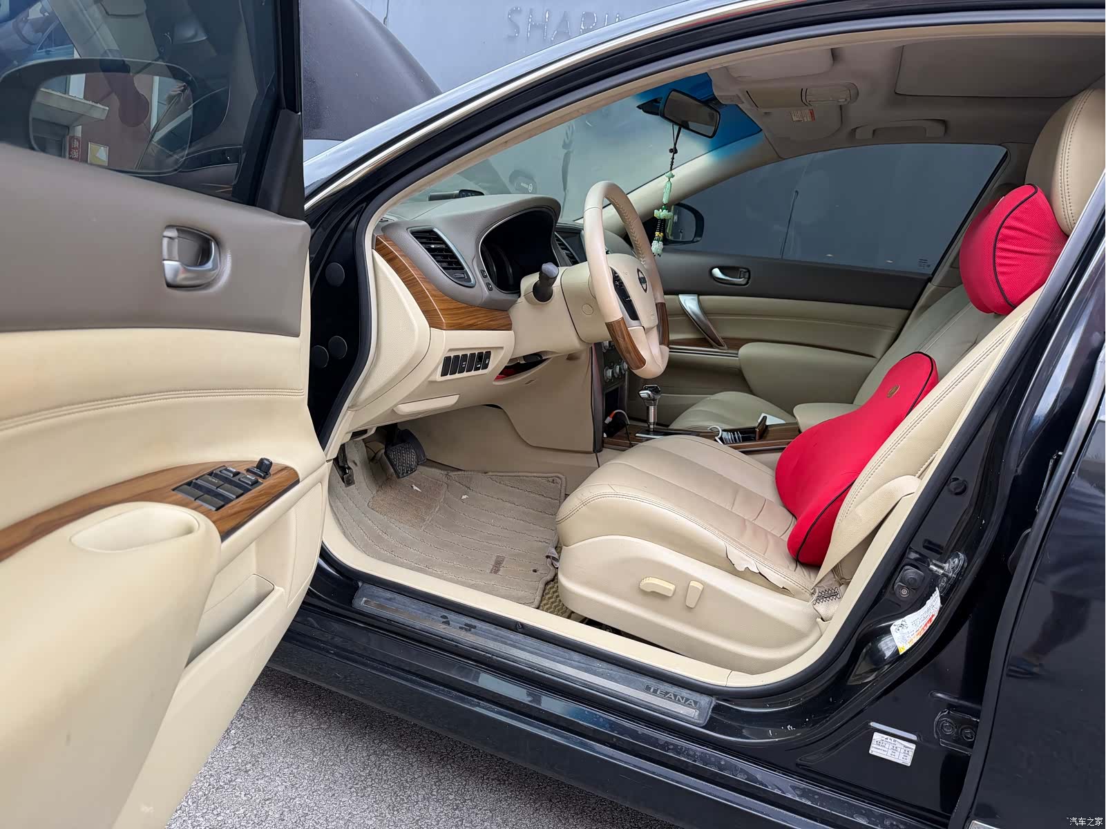 Nissan Teana, 2011 8