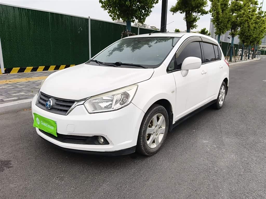 Venucia R50