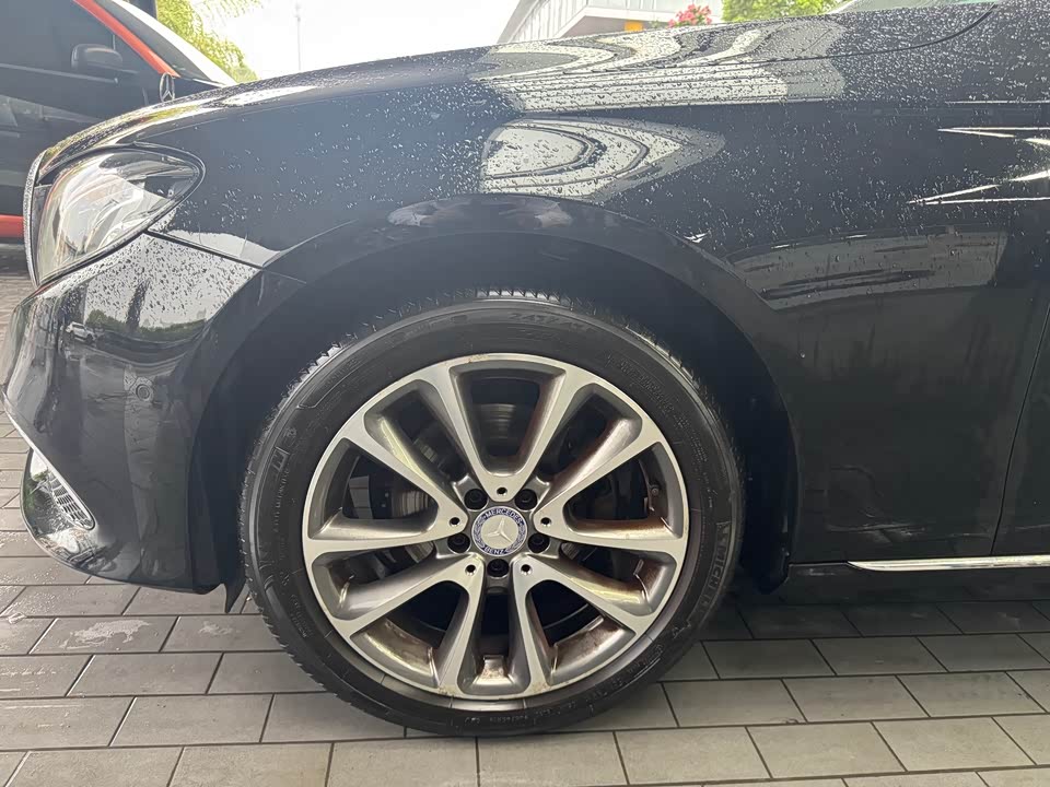 Mercedes-Benz E-class Mercedes-Benz E-class