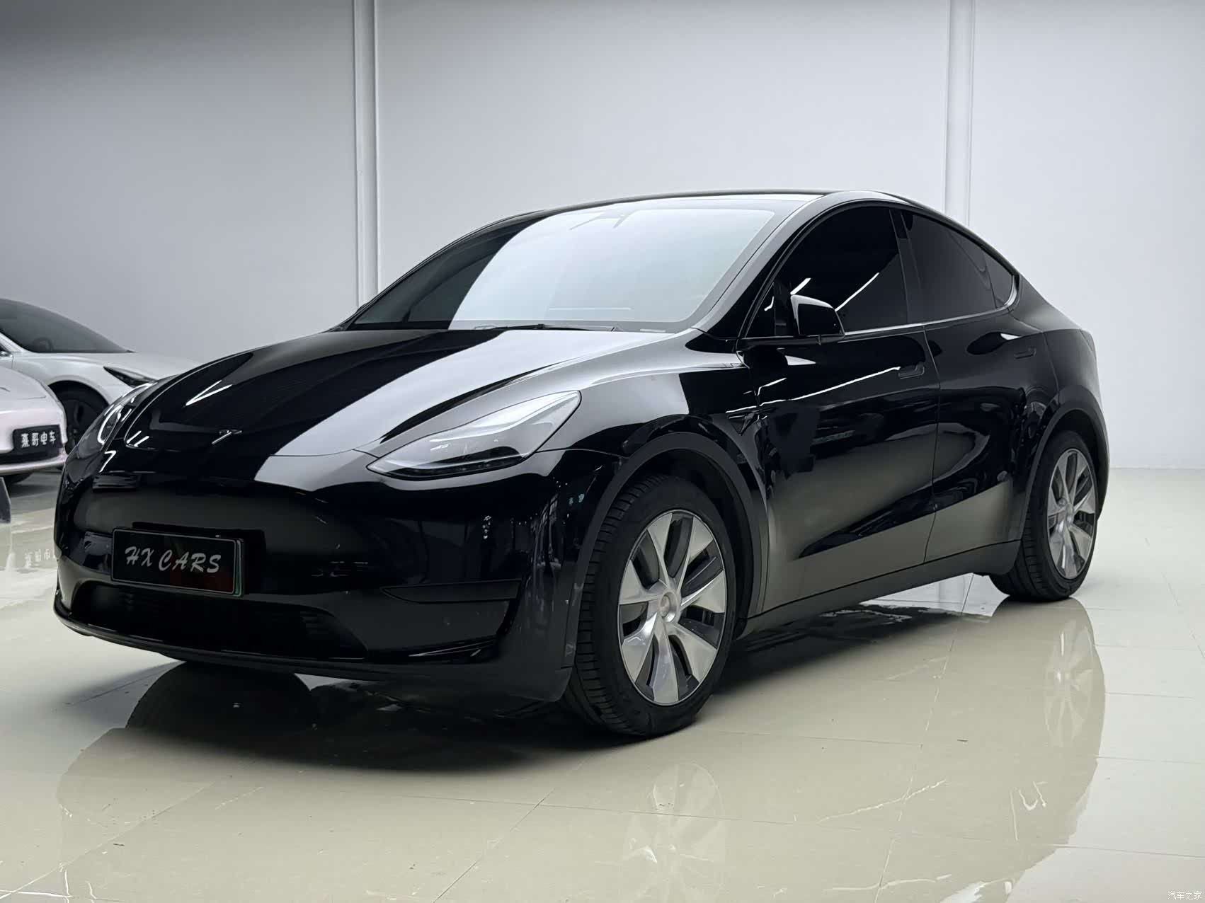 Tesla Model Y, 2022 1