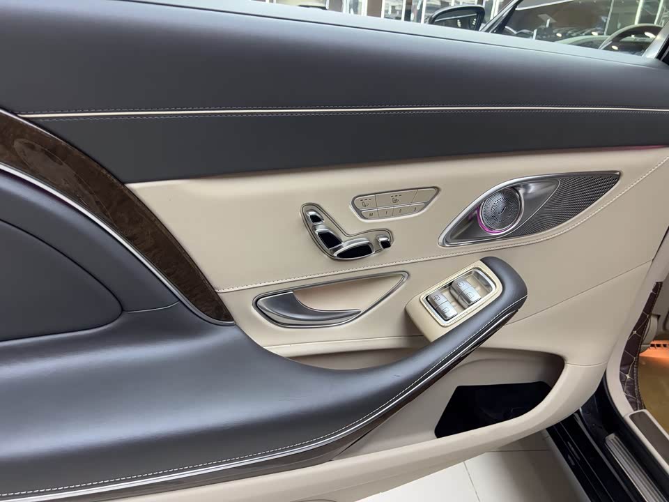 Mercedes-Benz Maybach S-class
