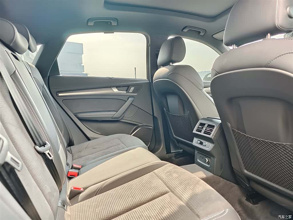 Audi Q5L, 2024 6