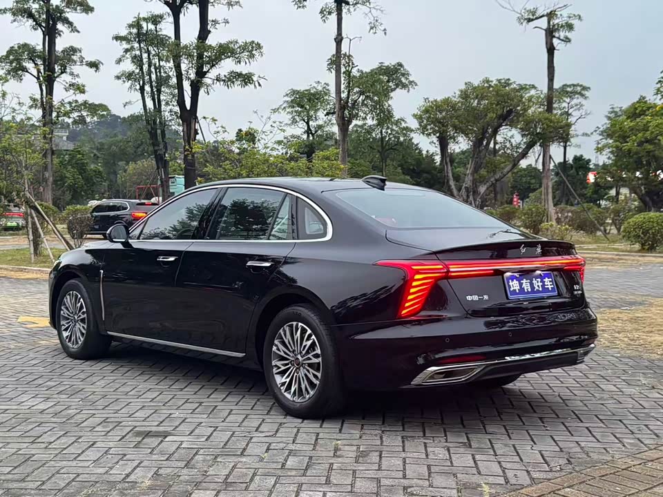 Hongqi H5