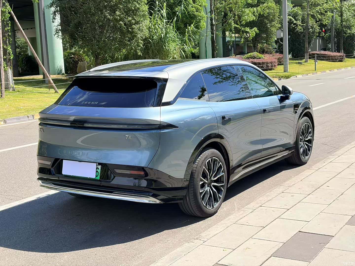Zeekr 7X, 2025 9