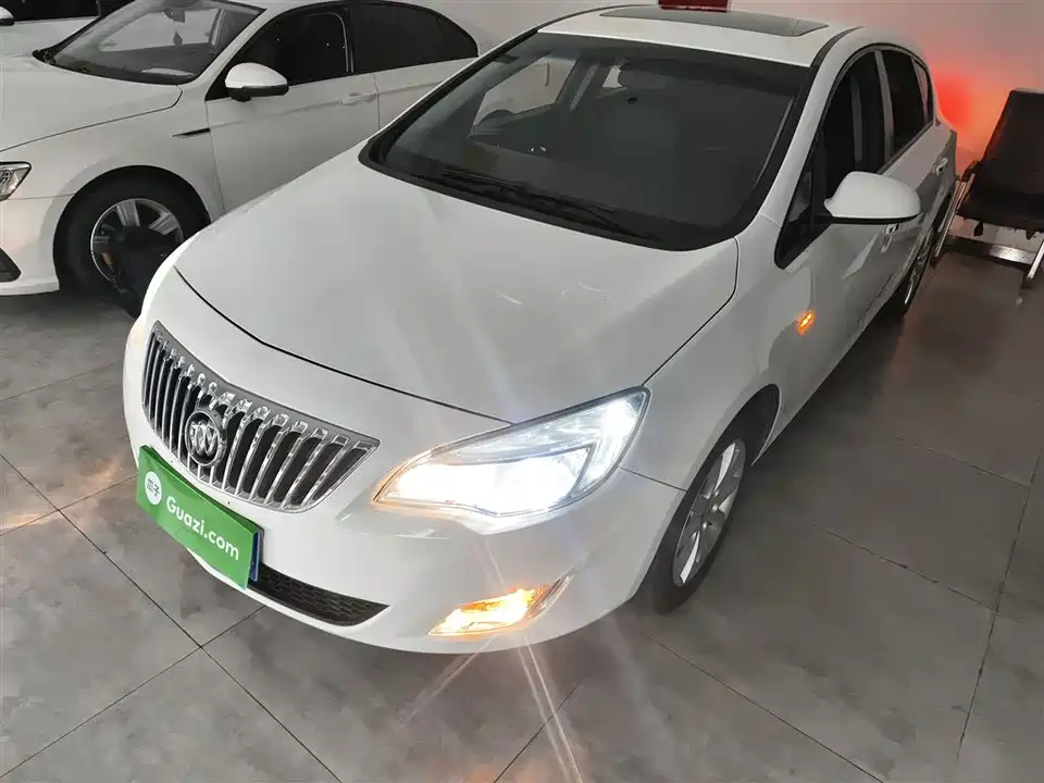 Buick Yinglang