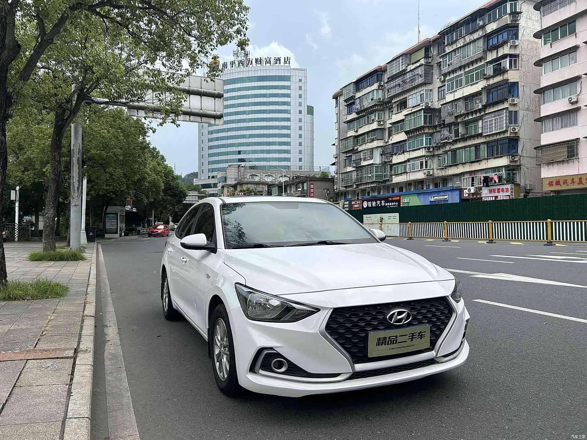 Hyundai GLS, 2017 2