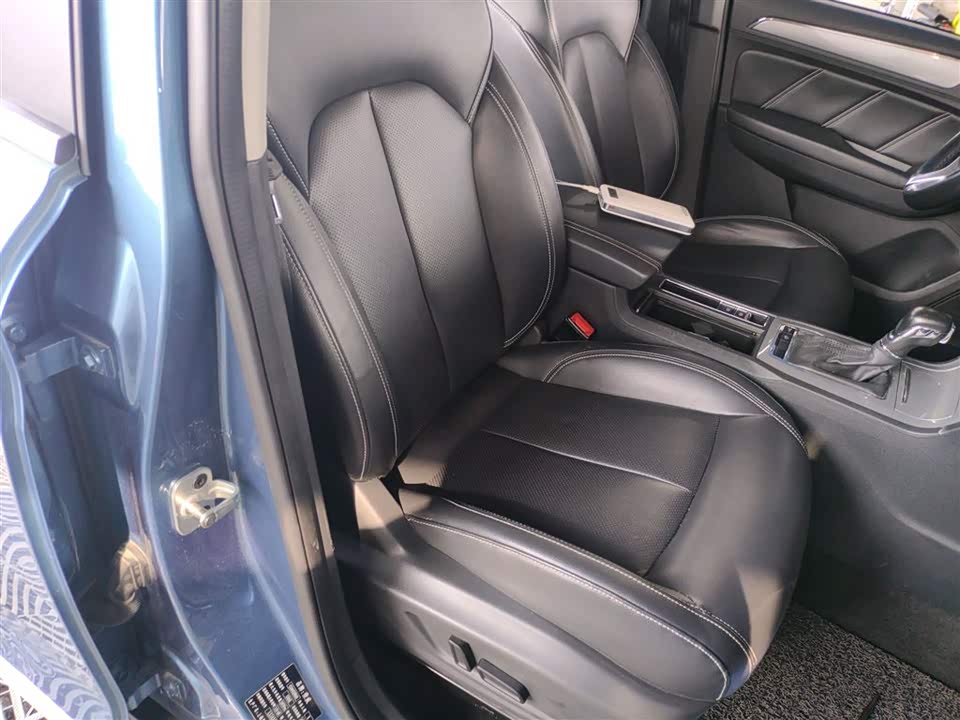 Roewe RX5 Roewe RX5