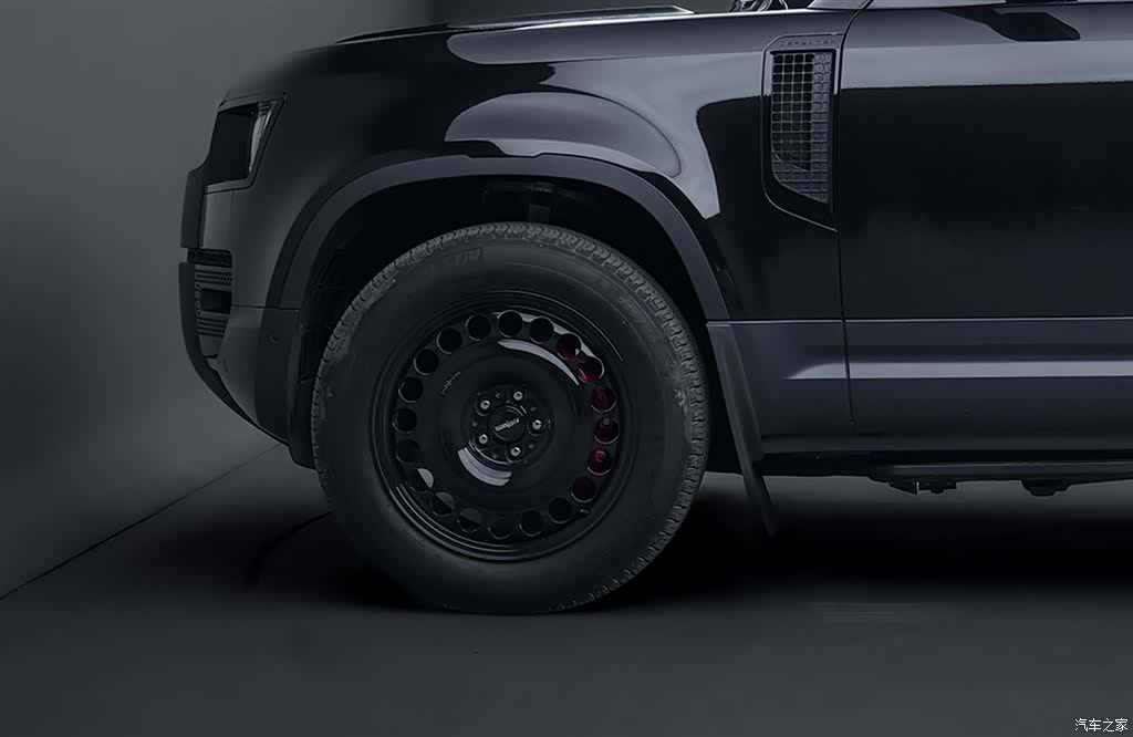 Land Rover Defender, 2023 все фото